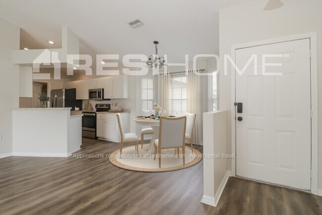 Building Photo - 4360 Gondolier Rd