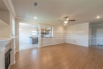 Building Photo - 4523 W Havana Ave