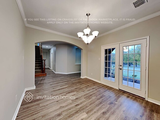 Foto del edificio - 1037 Shadybrook Ln