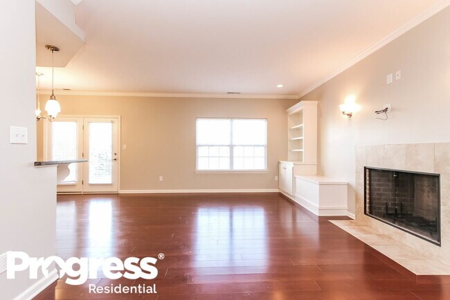 Building Photo - 561 Grabill Dr