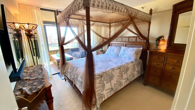 Foto del edificio - Fully Furnished - 1 BED/1 BATH/1 PRKG w/AL...