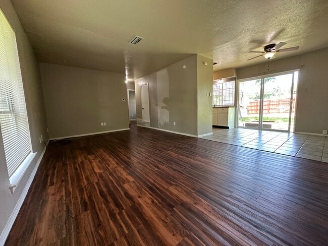 Building Photo - 7445 Hillstar Cir