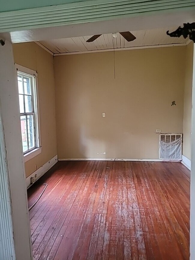 Foto del edificio - 314 W Cotton St