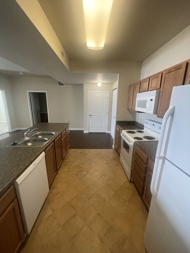 Haven Apartments on Parkway Apartments in Milan, IL