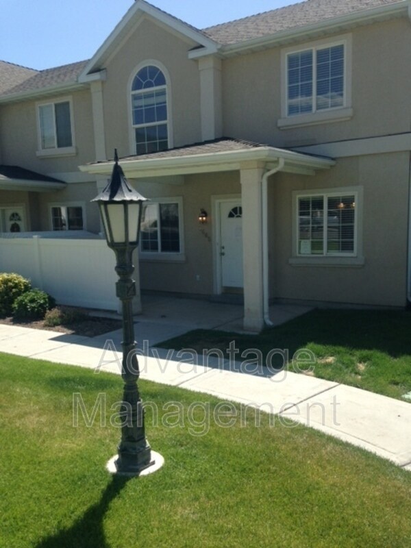 1465 S Red Maple Ct, Payson, UT 84651 House Rental in Payson, UT