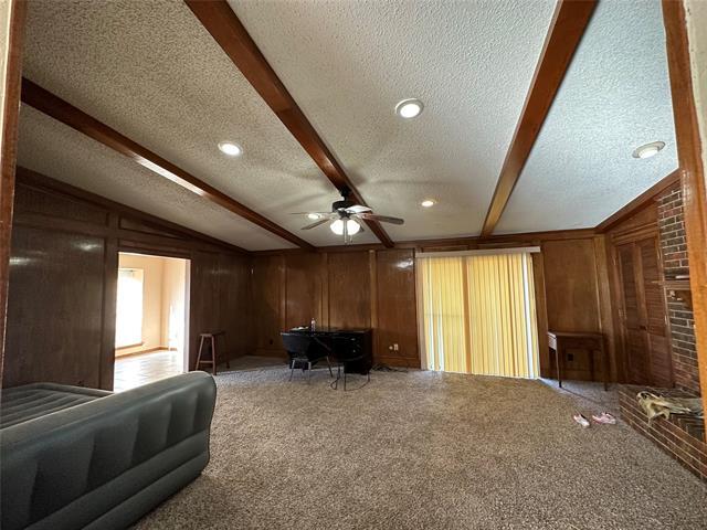 Building Photo - 305 Marriott Ln