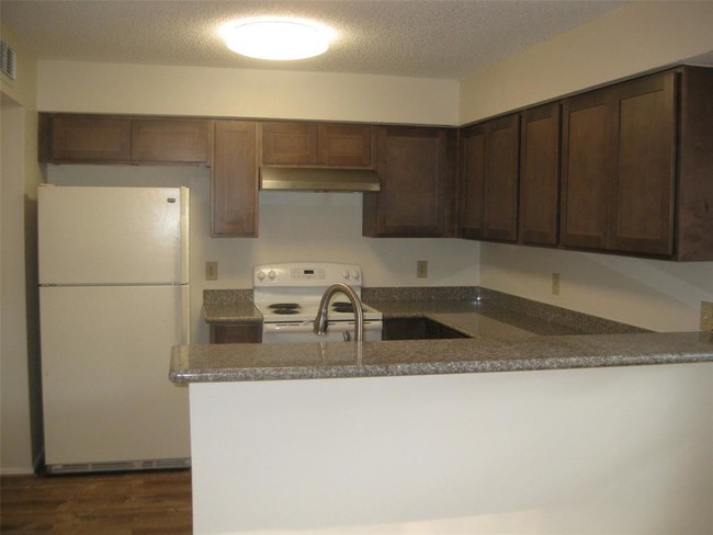 Building Photo - 3123 Windchase Blvd