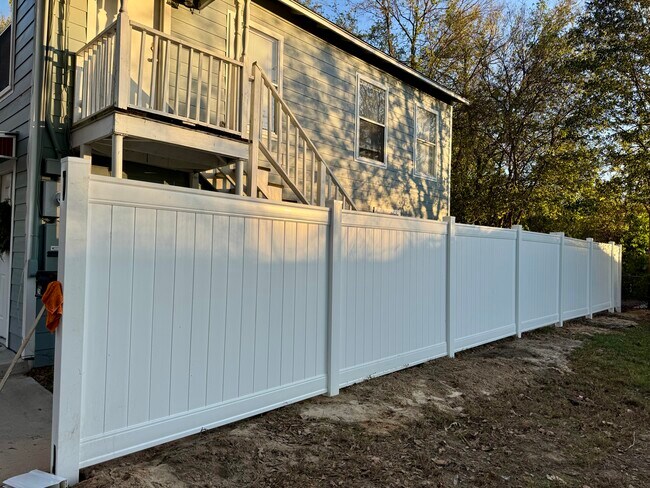 Foto del edificio - 204 E Good St