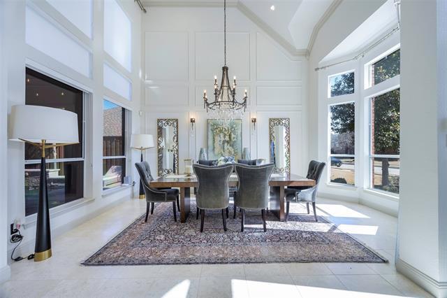 Foto del edificio - 5913 Hempstead Dr