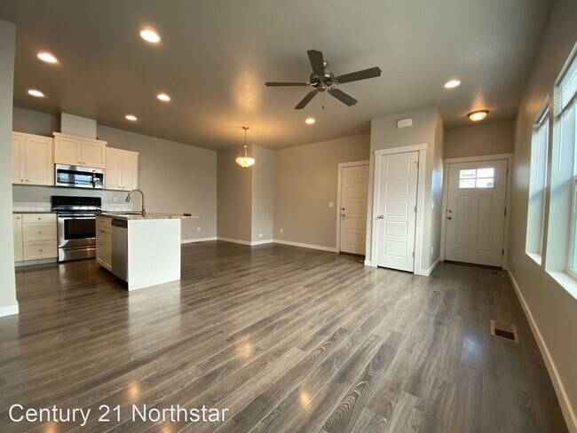Building Photo - 3 br, 2 bath House - 2211 Ison Ct #101