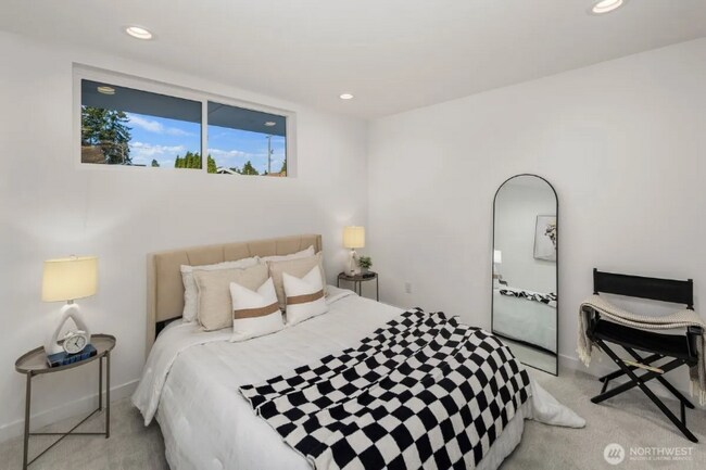 Foto del edificio - 528 N 72nd St