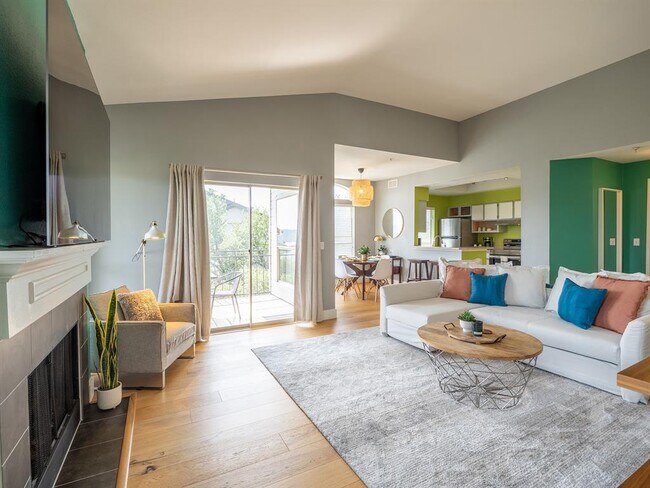 Foto del edificio - 6000 Shepherd Mountain Cove