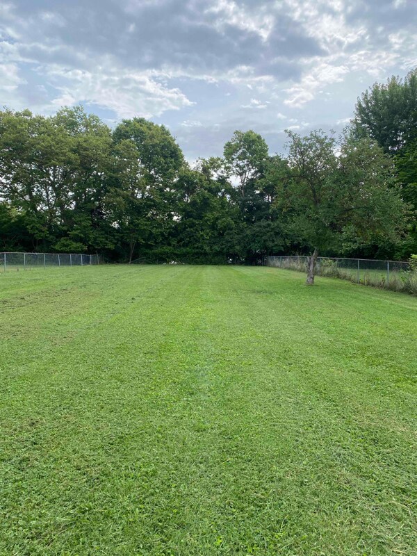 Foto del edificio - 26 Lawson Ave