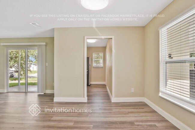Foto del edificio - 4262 Schank Ct
