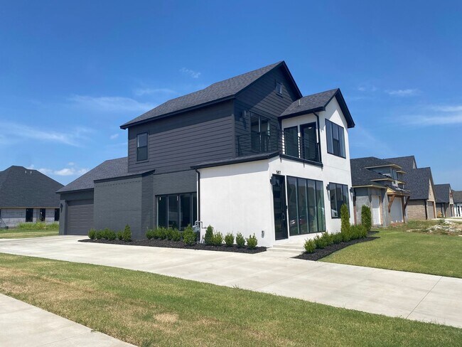 Foto del edificio - Beautiful contemporary 2-story home with 3...