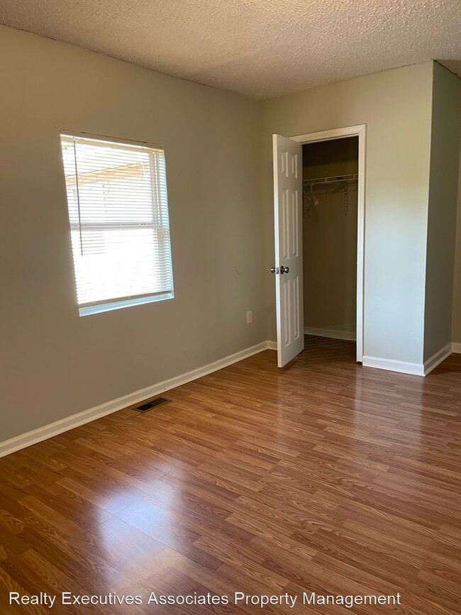Building Photo - 5 br, 2 bath House - 4416 McDonald Road