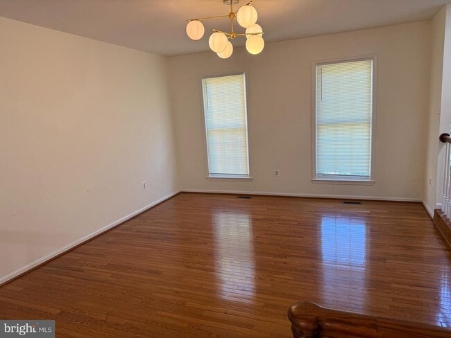 Building Photo - 4637 Luxberry Dr