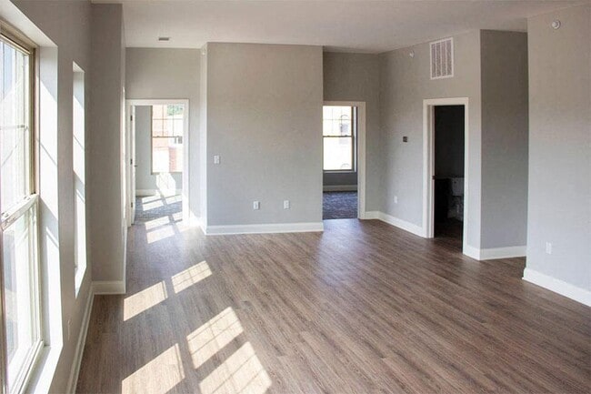 Building Photo - UNION HOUSE APARTMENTS