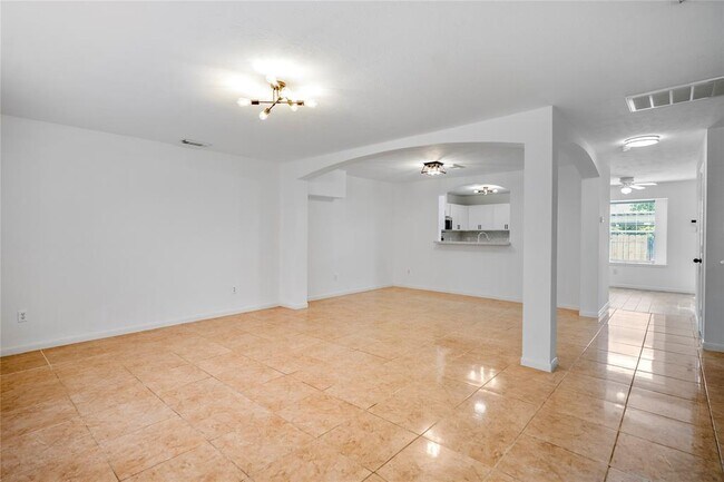 Building Photo - 11735 Alief Clodine Rd