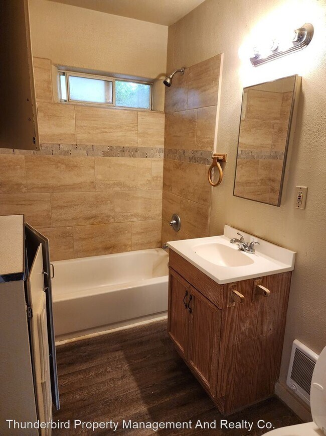 Building Photo - 3 br, 1.5 bath House - 1229 Forrester Ave NW