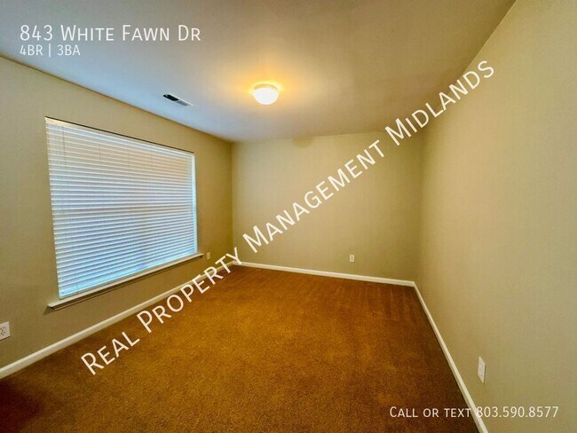 Foto del edificio - 843 White Fawn Dr