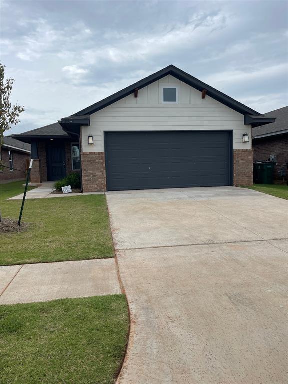 Foto principal - 2528 NW 199th St