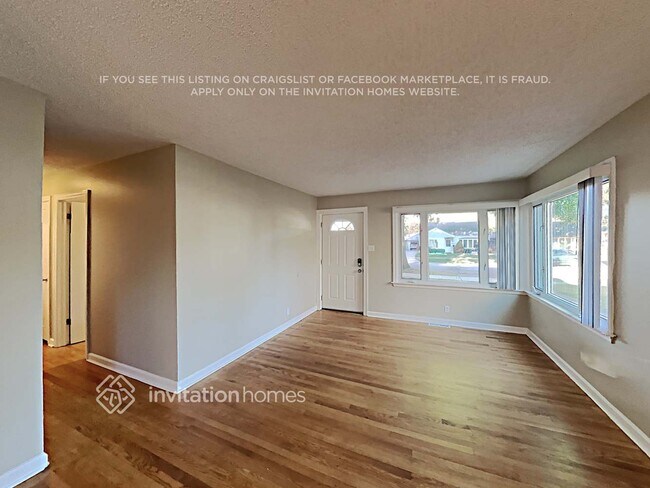Foto del edificio - 9219 S 51st Ave