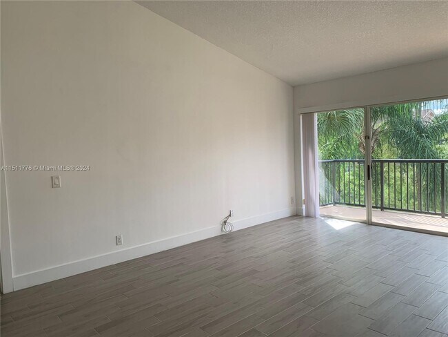 Building Photo - 9055 Wiles Rd