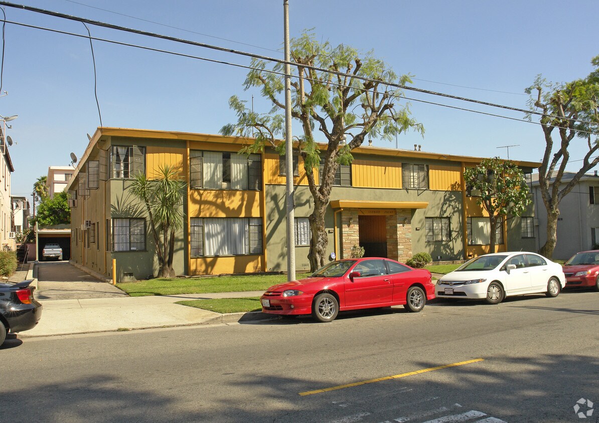 Foto del edificio - 1404-1410 Gardner Street