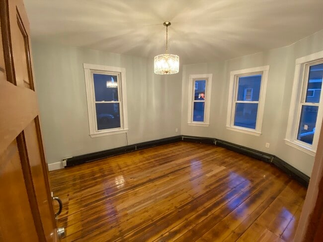 Building Photo - 63 Marshfield St