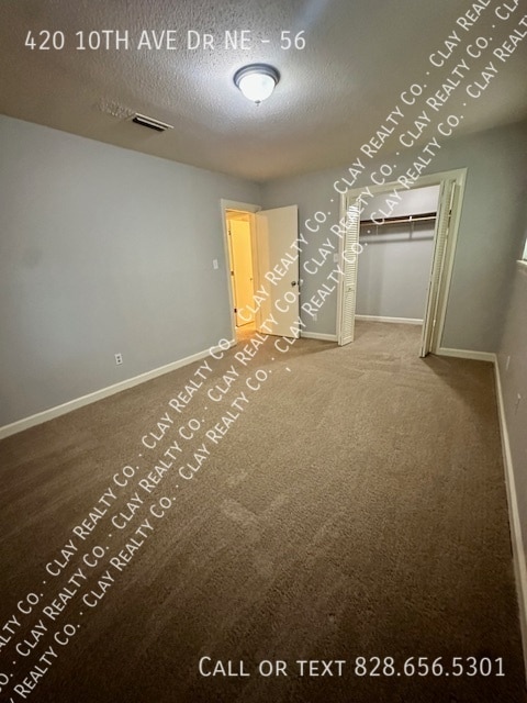 Foto del edificio - 420 10th Ave Dr NE