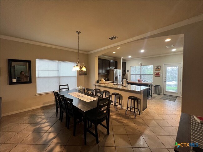 Building Photo - 237 Flushing