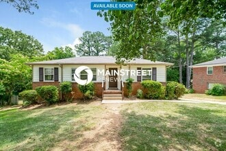 Building Photo - 557 Zinnia Ln