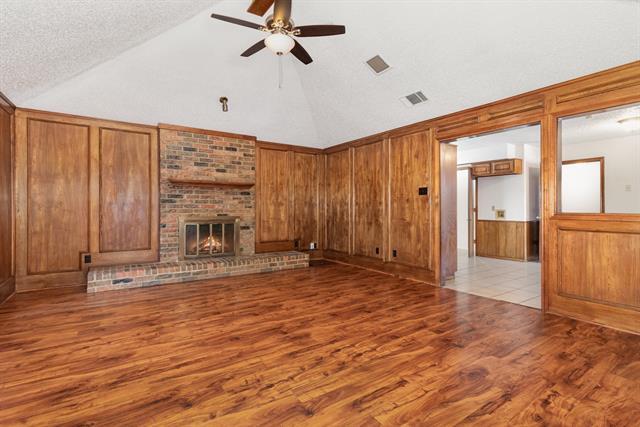 Foto del edificio - 1215 N Slope