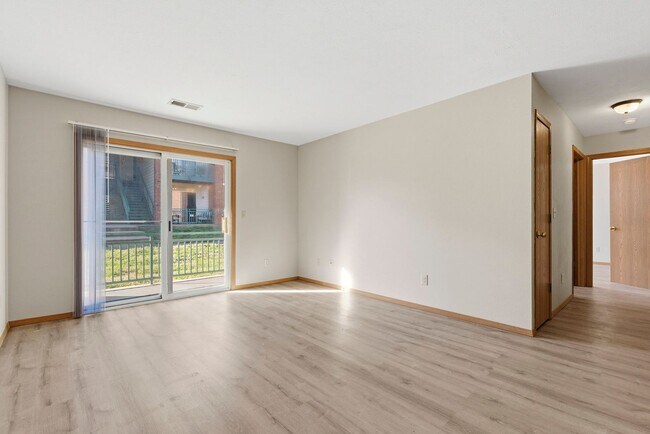 Foto del edificio - 2835 S Nettleton Ave