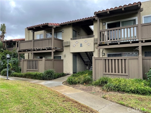 Building Photo - 1345 Cabrillo Park Dr