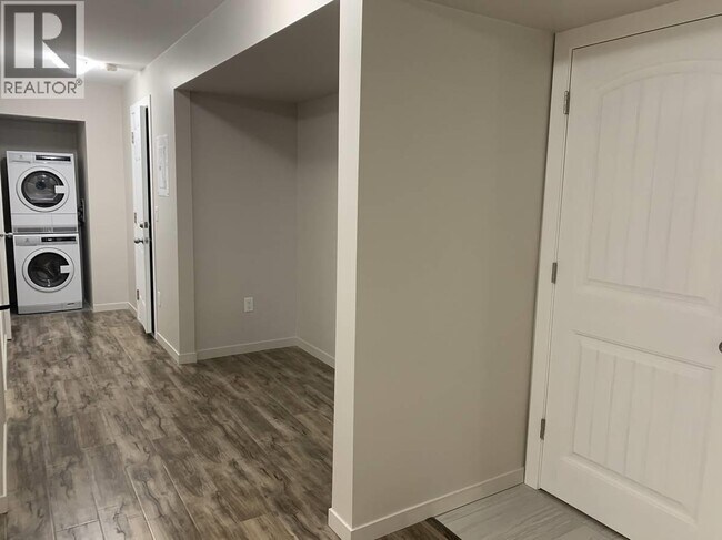 Photo du bâtiment - 10500 Jackson Rd