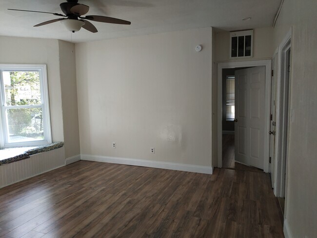 Living Room - 53 Hollywood St