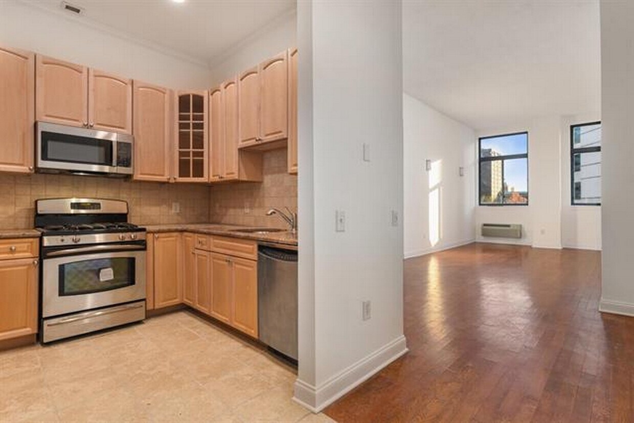 Photo - 311 Washington St (Jersey City, NJ)