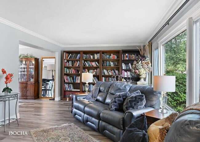 Foto del edificio - 2257 Woodland Cir