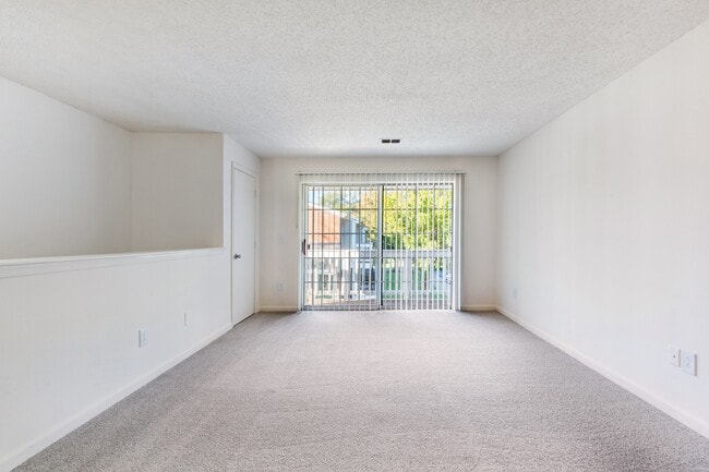 Building Photo - Wellington Place