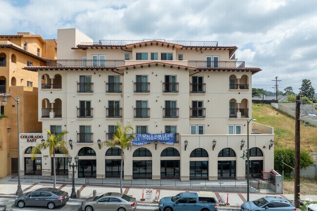 Edificio alternativo - Colorado East