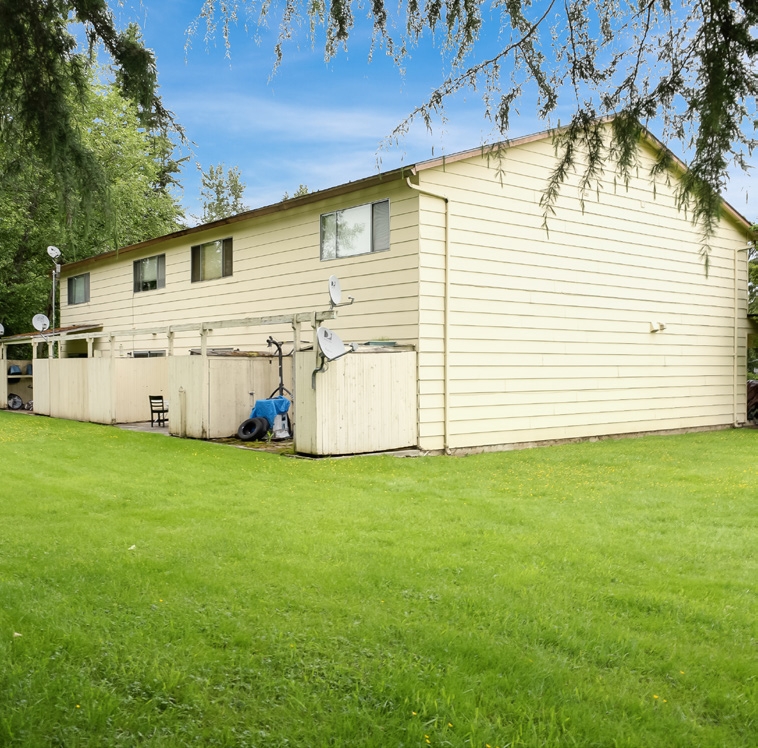 Building Photo - Meadowdale Townhouses