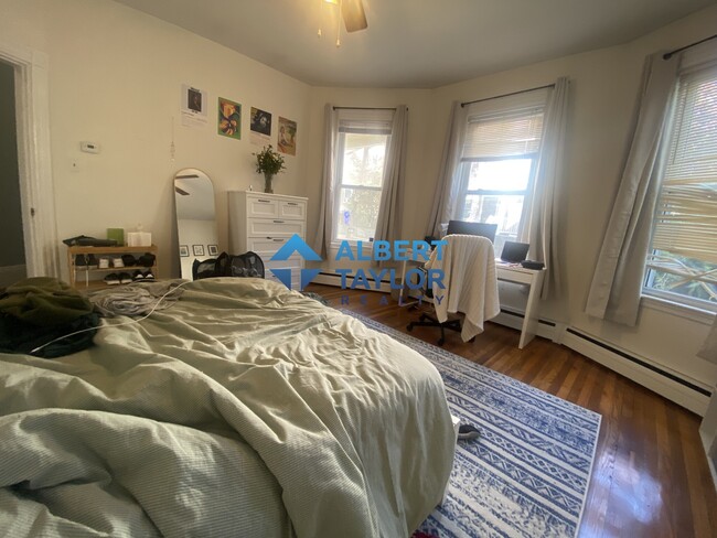 Building Photo - 36 Cherokee St