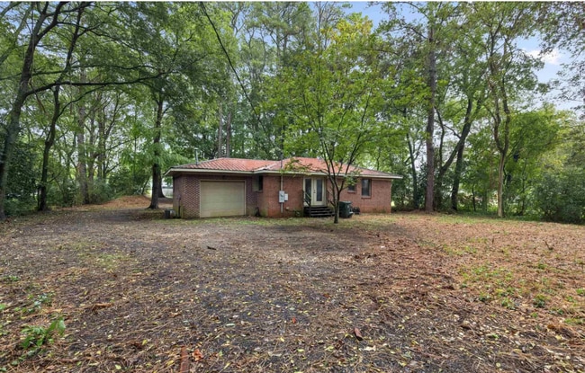 Building Photo - 3972 Sullivan St