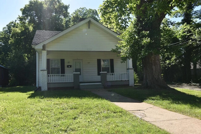 Foto del edificio - 631 Greenwood Ave