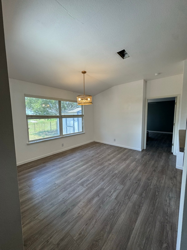 Building Photo - 2618 Dove Crossing Dr