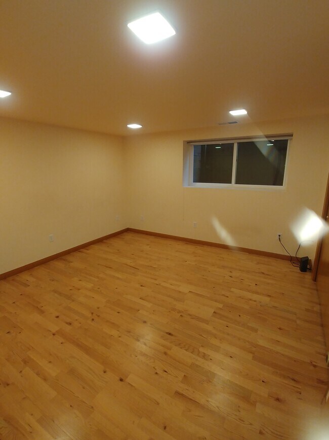 Bedroom 1 - 815 SW Hume St