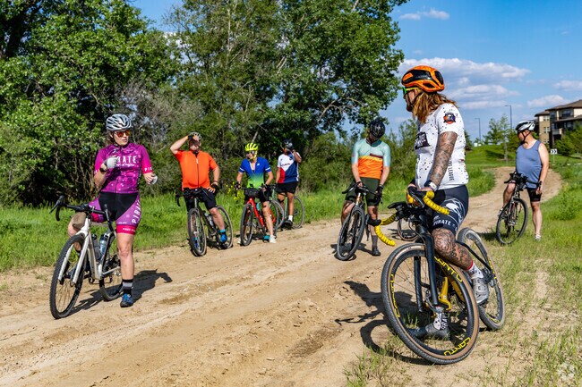 Thursday Night Gravel invites riders of all abilities.