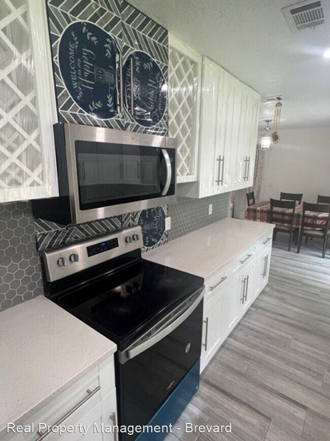 Building Photo - 3 br, 2 bath House - 1450 Mariposa Drive NE